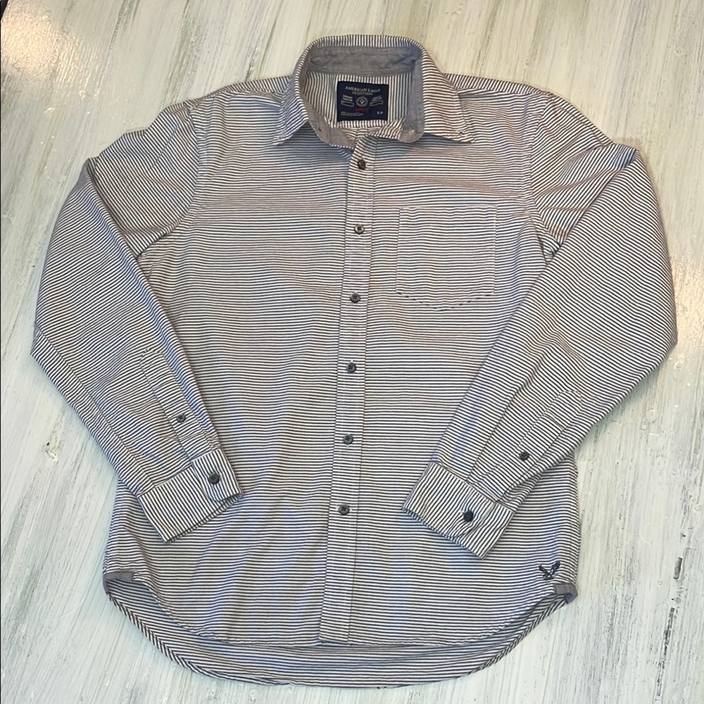 American Eagle Outfitters Striped Button-Up Shirt Mens Size Small Slim